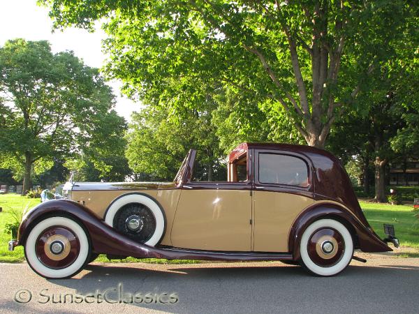 1935-rolls-royce-limousine-531.jpg