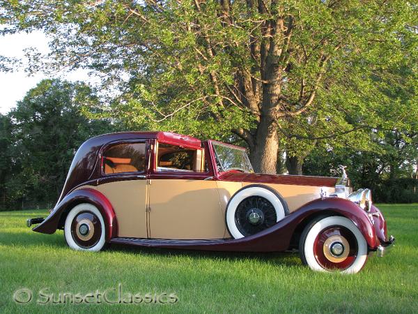 1935-rolls-royce-limousine-572.jpg