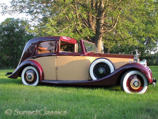 1935-rolls-royce-limousine-573.jpg