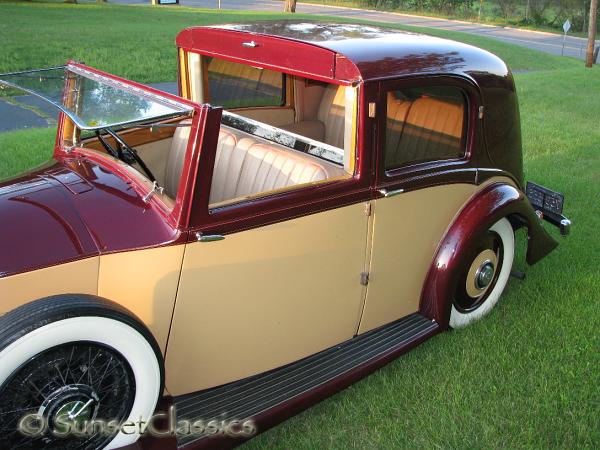 1935-rolls-royce-limousine-580.jpg