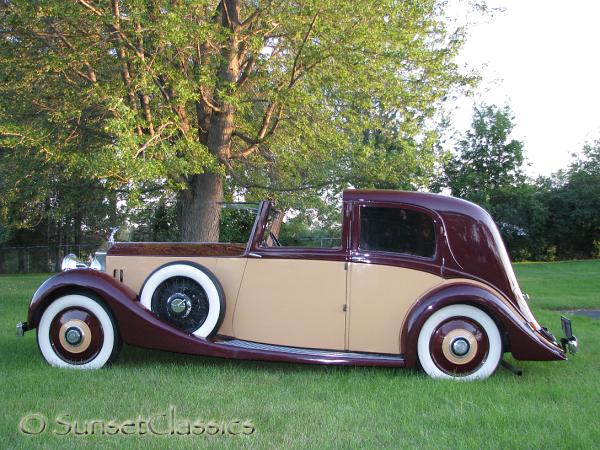 1935-rolls-royce-limousine-594.jpg