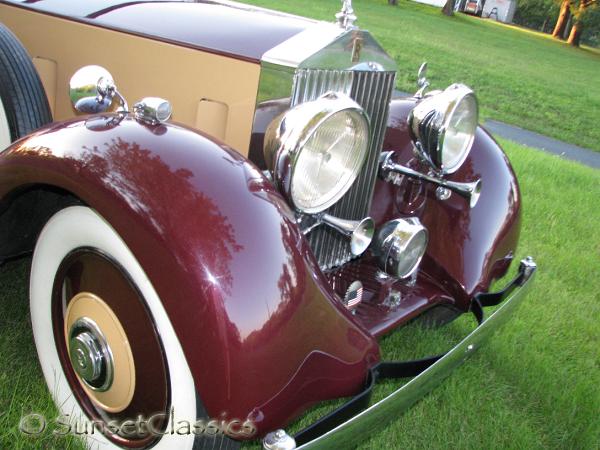 1935-rolls-royce-limousine-623.jpg