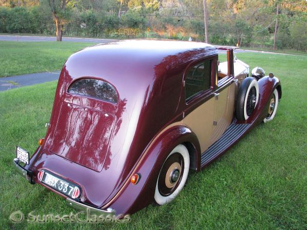 1935-rolls-royce-limousine-645.jpg