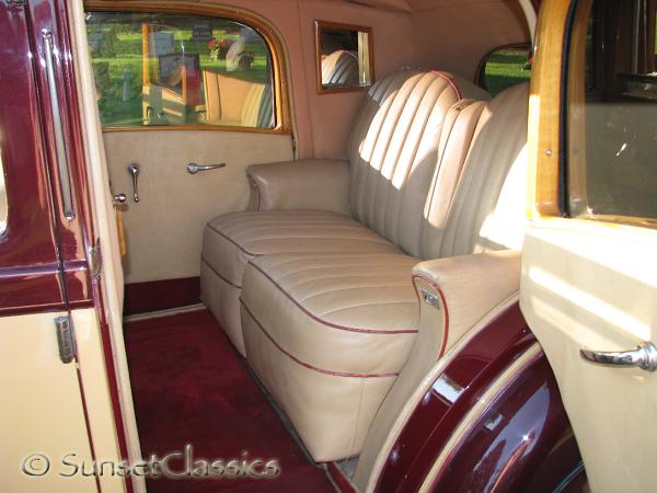1935-rolls-royce-limousine-556.jpg
