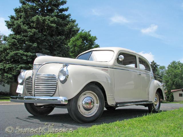 1941-plymouth-special-deluxe-152.jpg