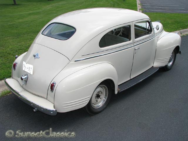 1941-plymouth-special-deluxe-160.jpg