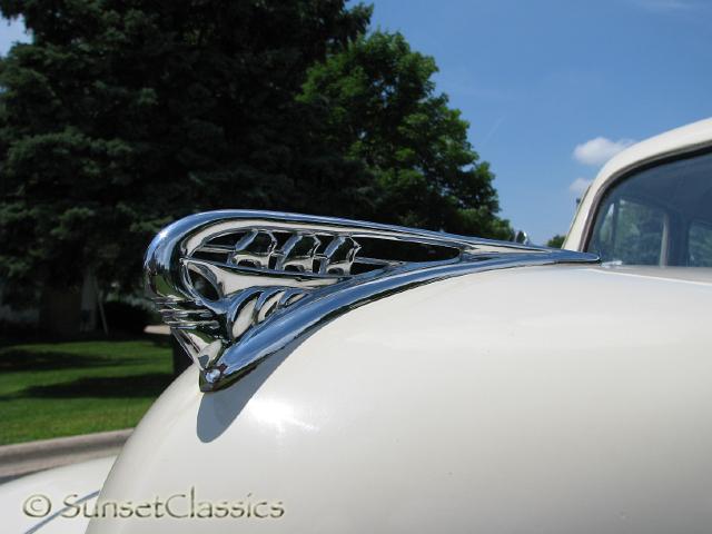 1941-plymouth-special-deluxe-174.jpg