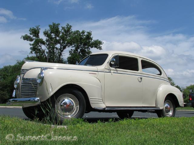 1941-plymouth-special-deluxe-335.jpg