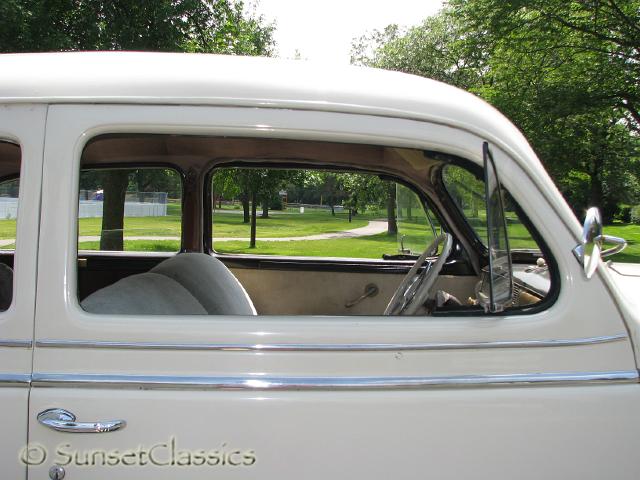 1941-plymouth-special-deluxe-341.jpg