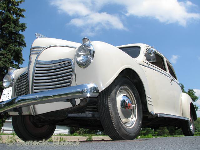 1941-plymouth-special-deluxe-371.jpg
