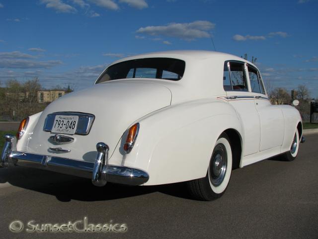 1958-rolls-royce-silver-cloud-262.jpg