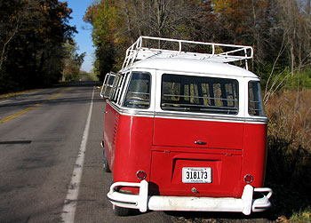 1961 VW Deluxe 15-Window Microbus