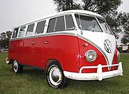 1961 VW 15-Window Deluxe Microbus