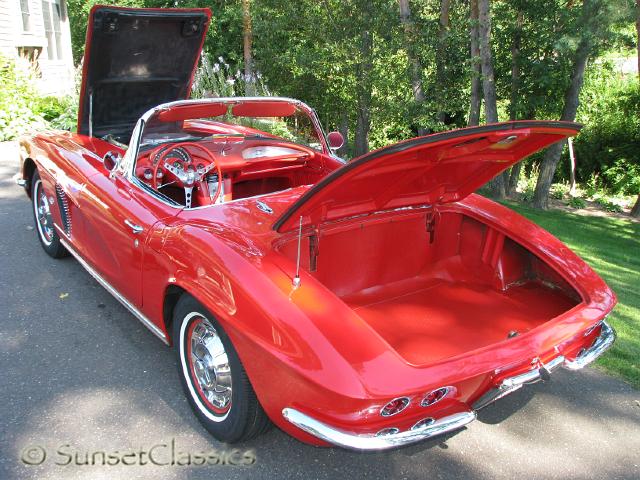 1962-corvette-convertible-622.jpg