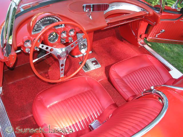 1962-corvette-convertible-652.jpg