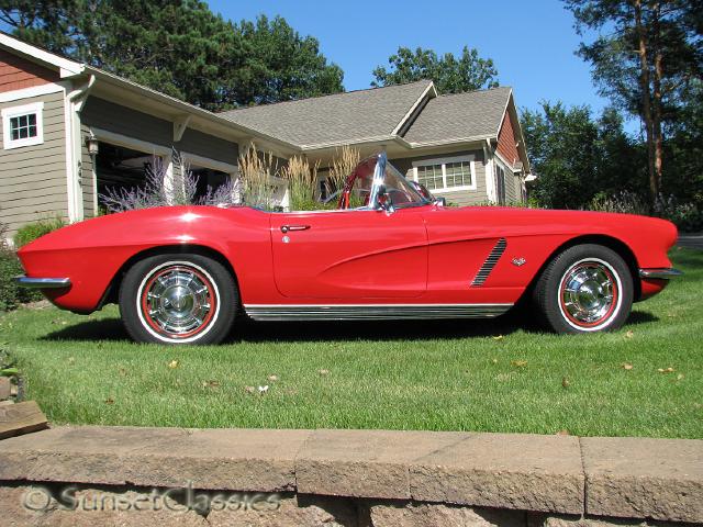 1962-corvette-convertible-672.jpg