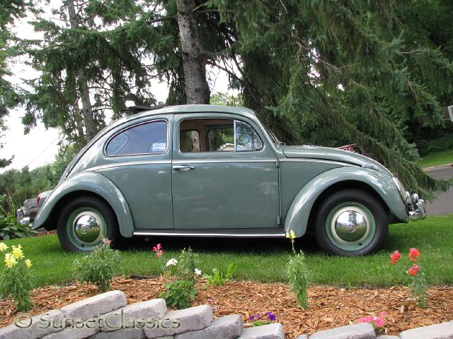 1962-vw-sunroof-beetle-027.jpg