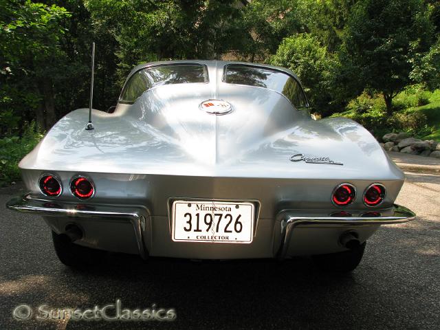 1963-corvette-split-window-116.jpg