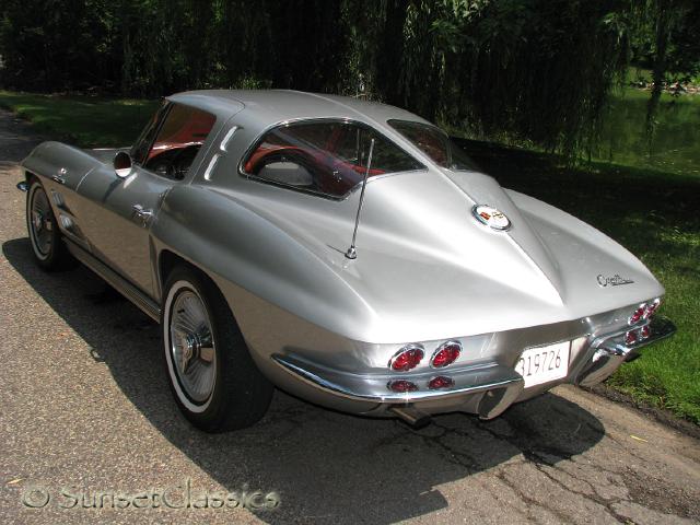 1963-corvette-split-window-125.jpg
