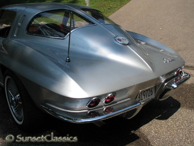 1963-corvette-split-window-320.jpg
