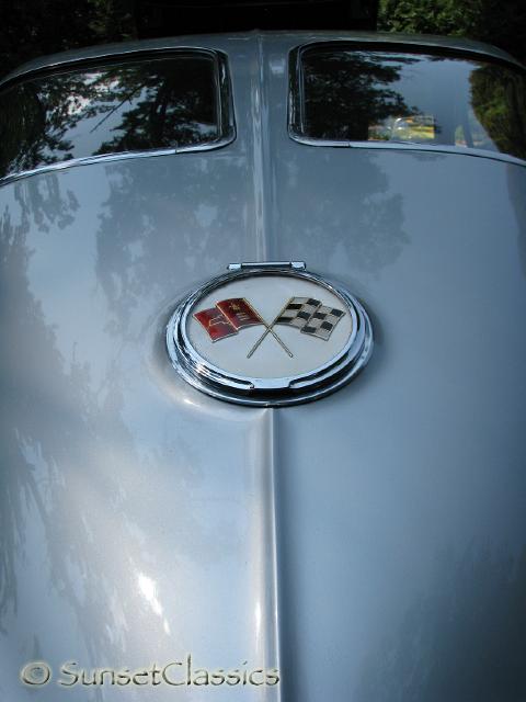 1963-corvette-split-window-063.jpg