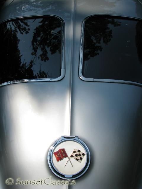 1963-corvette-split-window-064.jpg