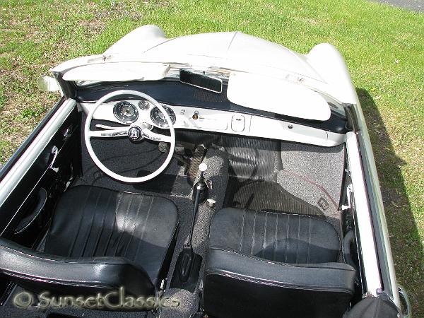 1964-karmann-ghia-convertible-693.JPG