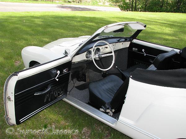 1964-karmann-ghia-convertible-738.JPG