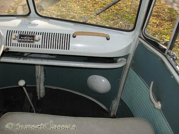 1964-vw-bus-996.jpg