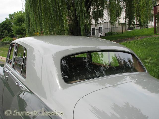 1965-rolls-royce-silver-cloud-109.jpg