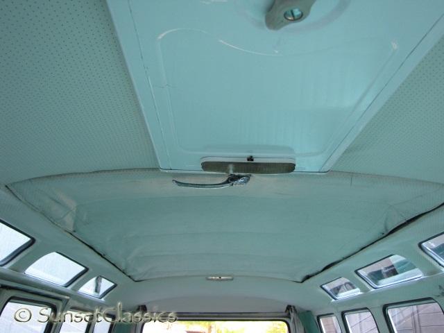 1965-volkswagen-bus-163.jpg