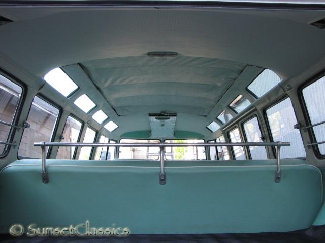 1965-vw-21-window-samba-bus-041.jpg