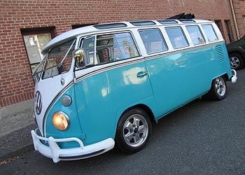 1965 VW Bus 21-Window