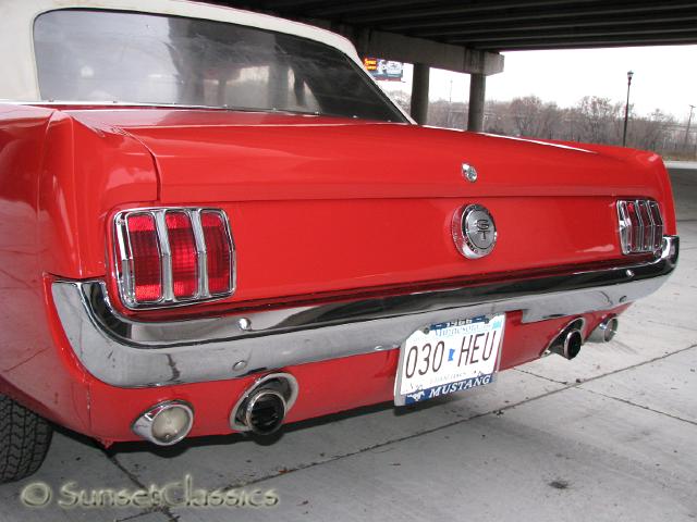 1966-ford-mustang-convertible-074.jpg