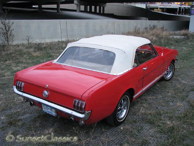 1966-ford-mustang-convertible-271.jpg