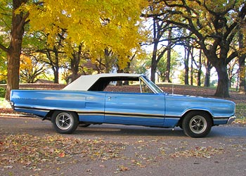Convertible 1967 Dodge Coronet in the Autumn Sun