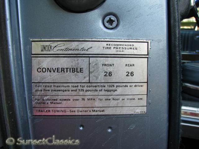 1967-lincoln-convertible-364.jpg
