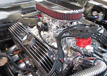 1967 Shelby Mustang GT500E Eleanor engine