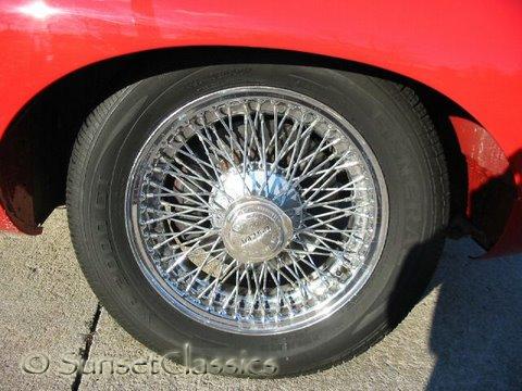 1969-jaguar-xke-wire-chrome-wheel.jpg