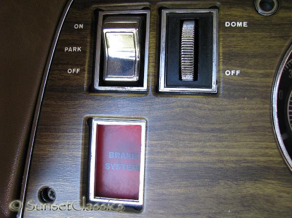 1970-dodge-charger-rt712.jpg