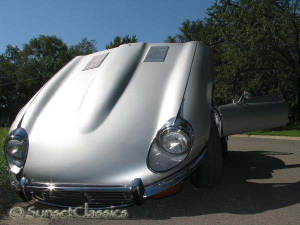 1971-jaguar-xke-581.jpg