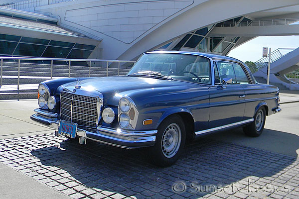 This is a nice 1971 Mercedes 280SE for sale This is a two owner car and