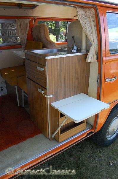 1973-vw-westy-campmobile-65.jpg
