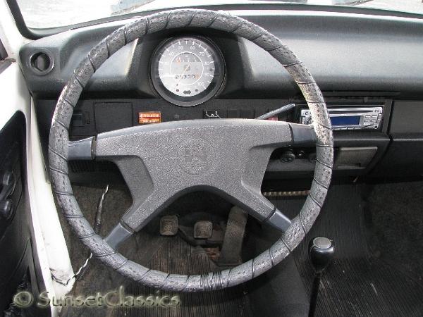 1974-vw-beetle-convertible246.jpg
