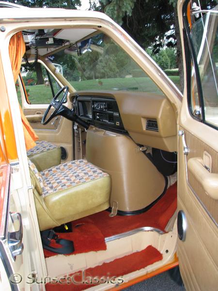 1977-ford-conversion-van-180.jpg