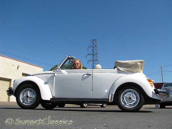 vw-beetle-convertible-white27.jpg