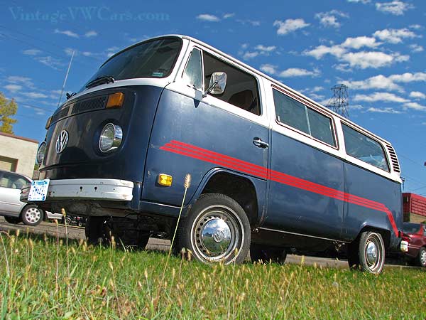 Hey Bus fans I have a mighty fine 1979 VW Type 2 T2b Bay Window Bus for 