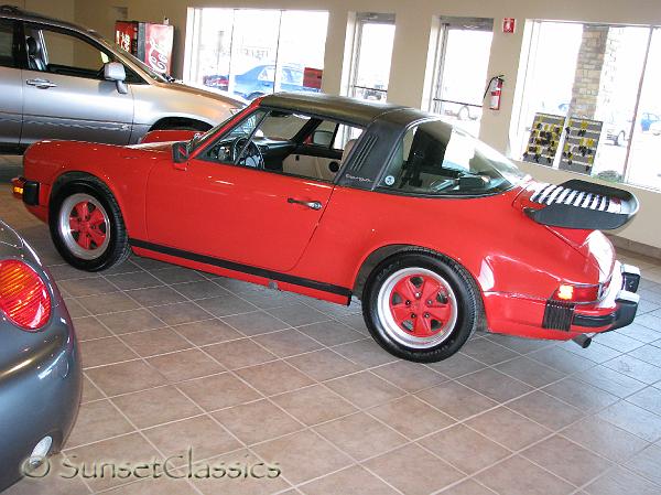 1984 Porsche 911 Carrera Targa