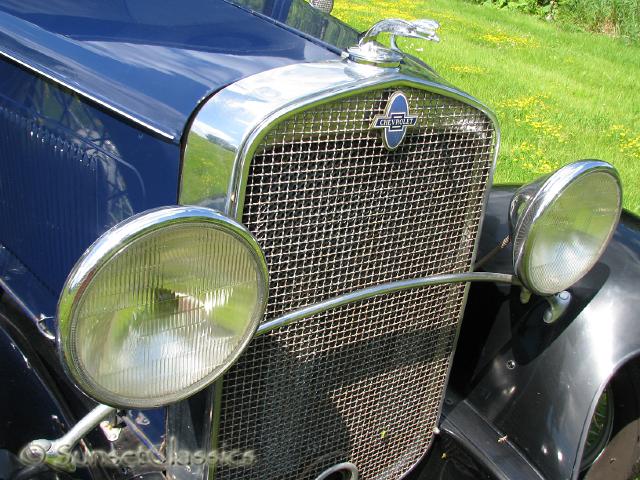 1931-chevrolet-sedan-deluxe-812.jpg
