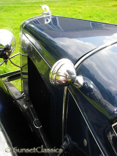 1931-chevrolet-sedan-deluxe-927.jpg